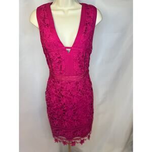 Adelyn Rae Fuchsia Floral Lace Dress - Size M